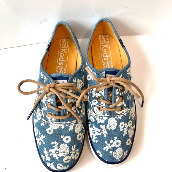 KEDS Blue Denim Floral Lace Up Sneakers—SZ. 6 - Picture 2 of 11